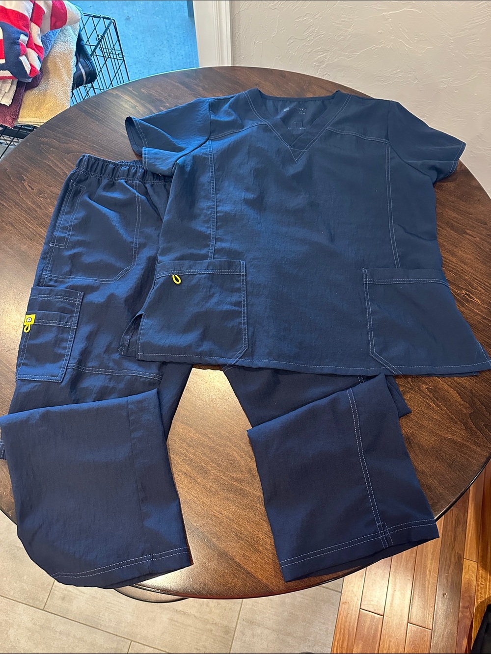 WonderWink Navy Blue Scrub Top & Pants Set